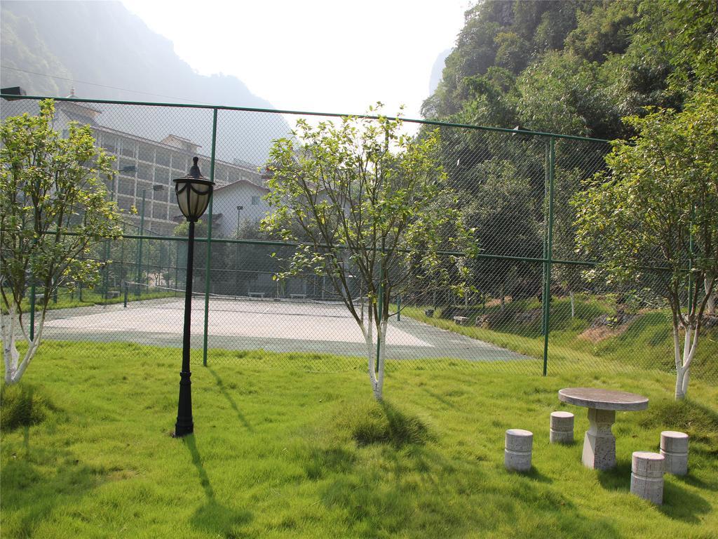 New West Street International Hotel Yangshuo Dış mekan fotoğraf