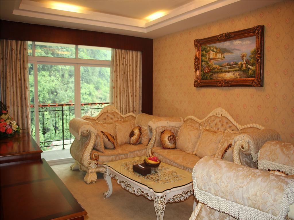 New West Street International Hotel Yangshuo Dış mekan fotoğraf