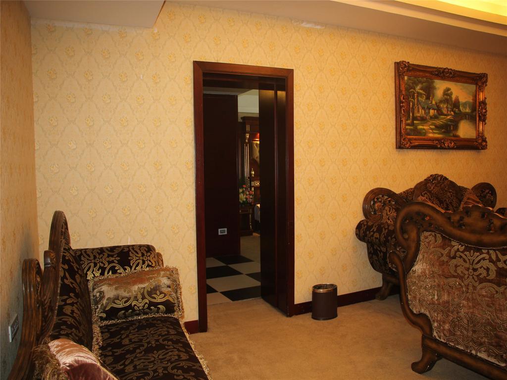 New West Street International Hotel Yangshuo Dış mekan fotoğraf