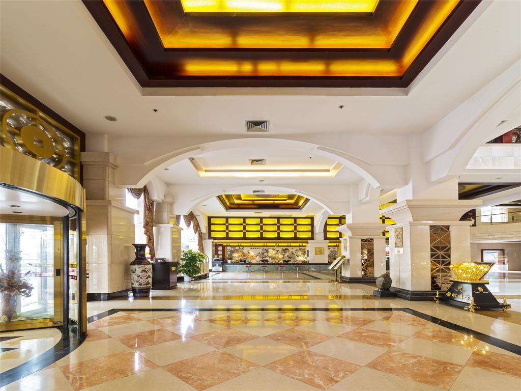 New West Street International Hotel Yangshuo Dış mekan fotoğraf