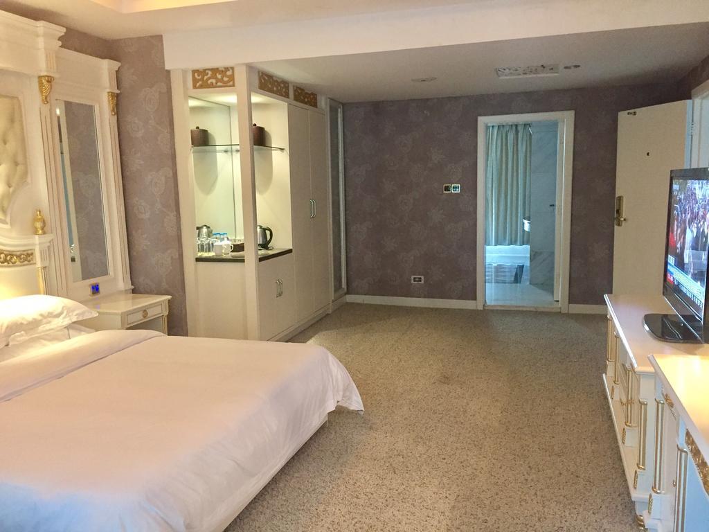 New West Street International Hotel Yangshuo Dış mekan fotoğraf