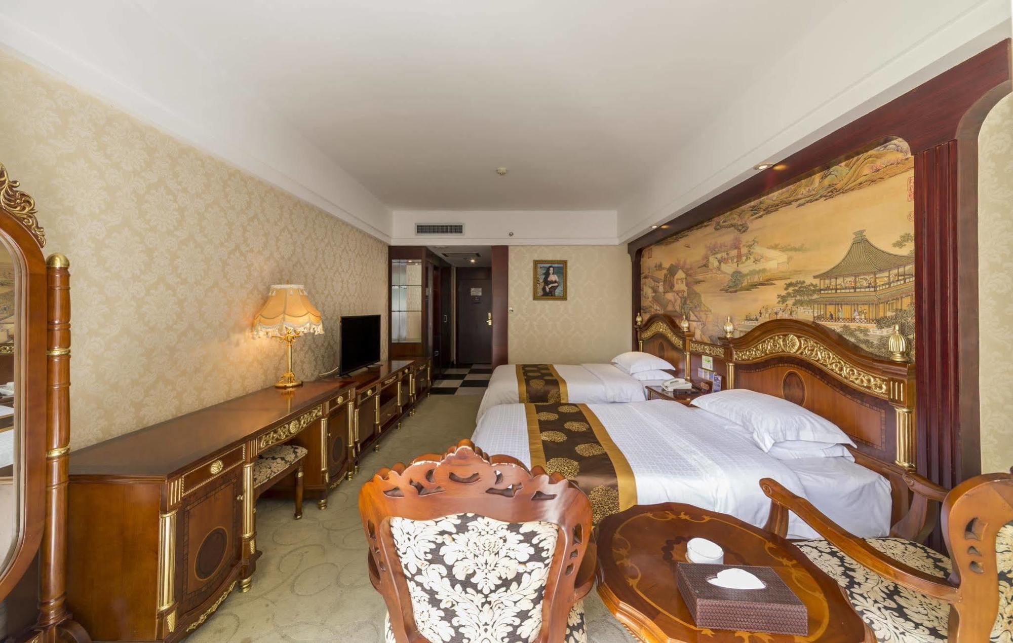 New West Street International Hotel Yangshuo Dış mekan fotoğraf